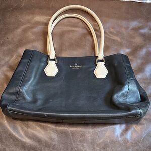 Kate Spade Black and Cream Shoulder Bag